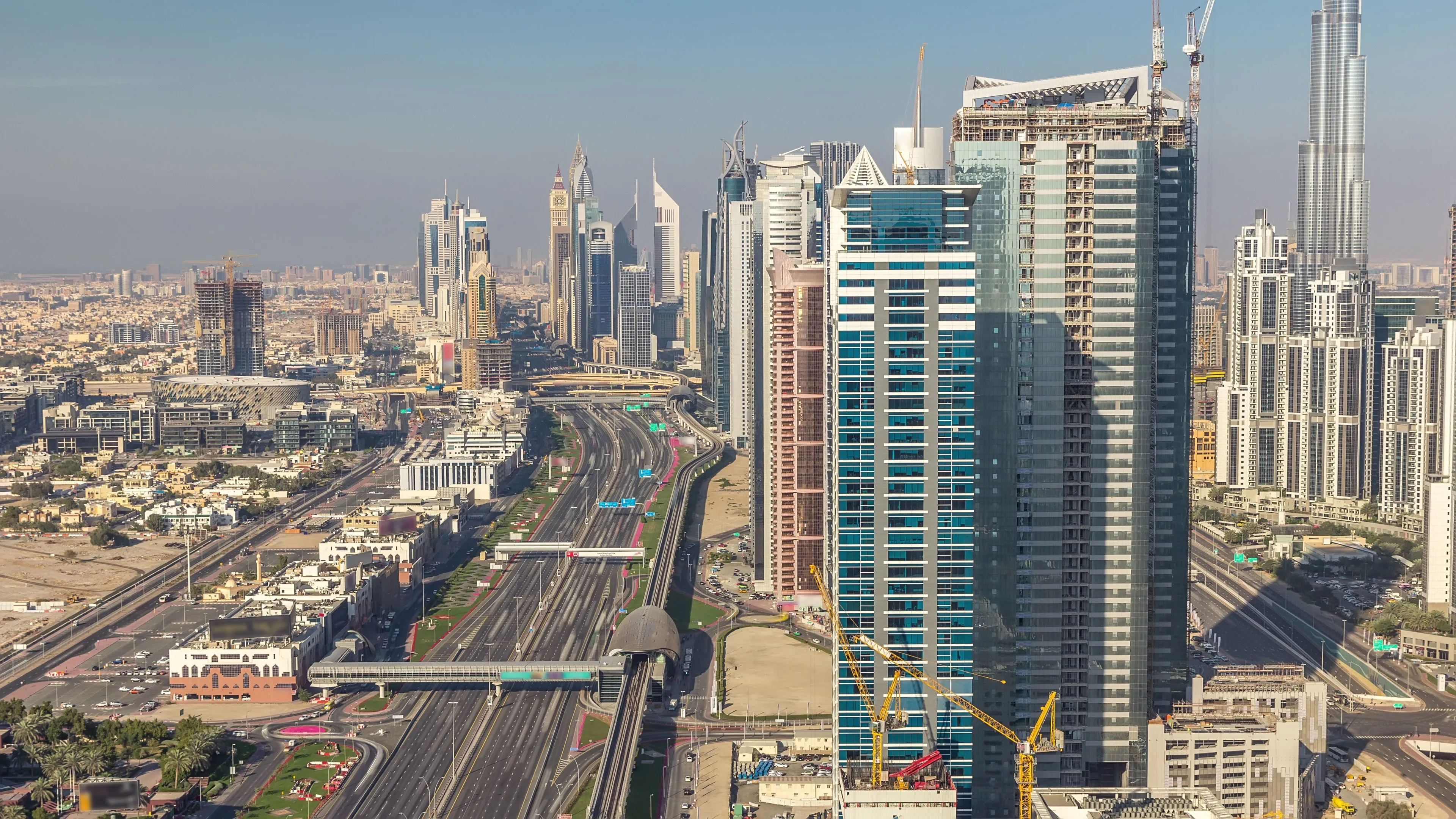 an image of a UAE city